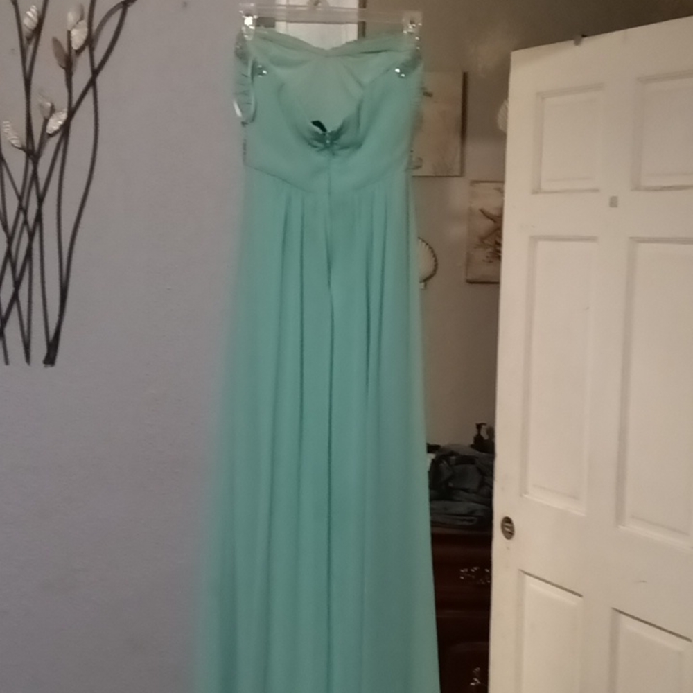 Dress - Picture 2 of 2